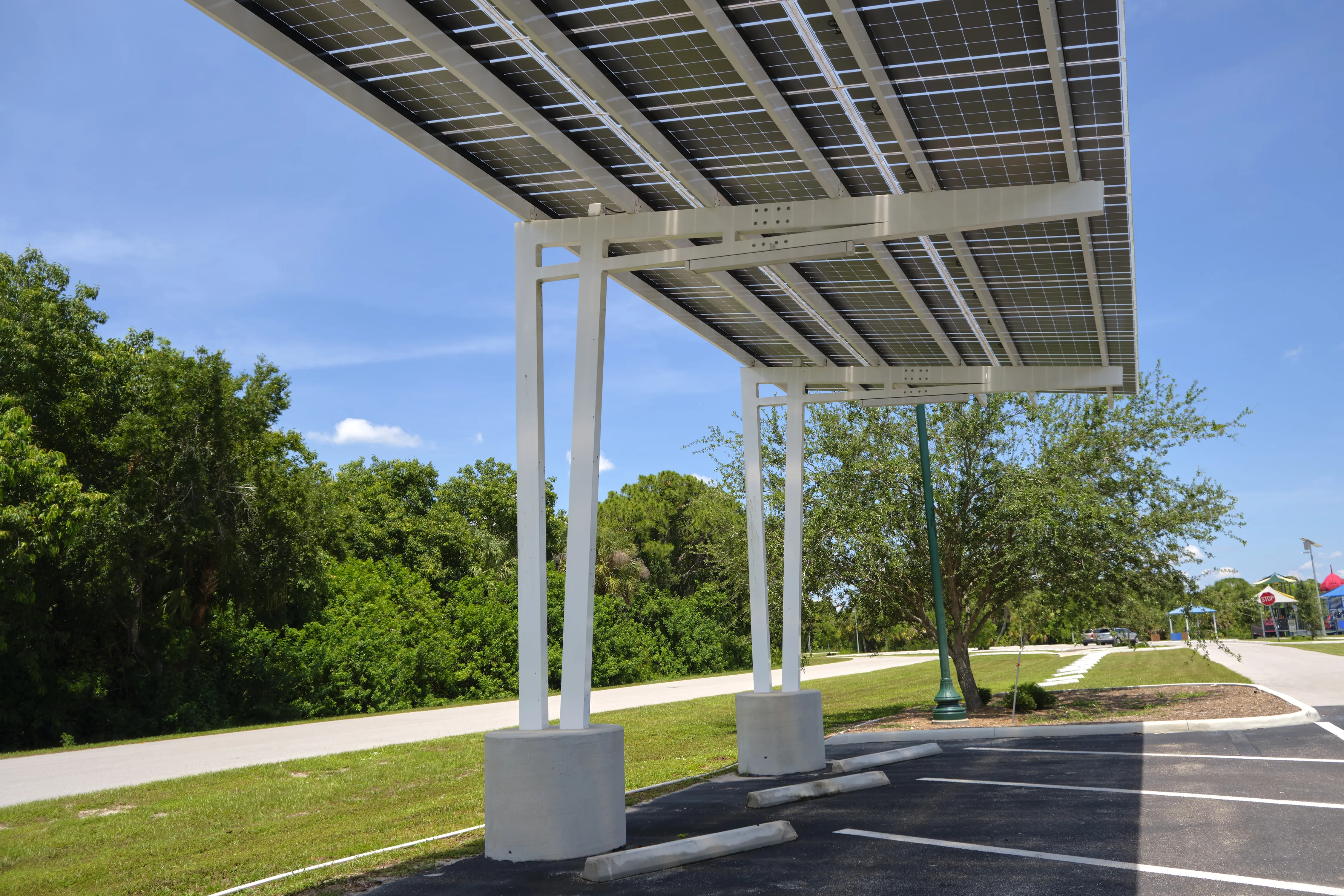 Image installateur carport solaire 4 carport solaire 30